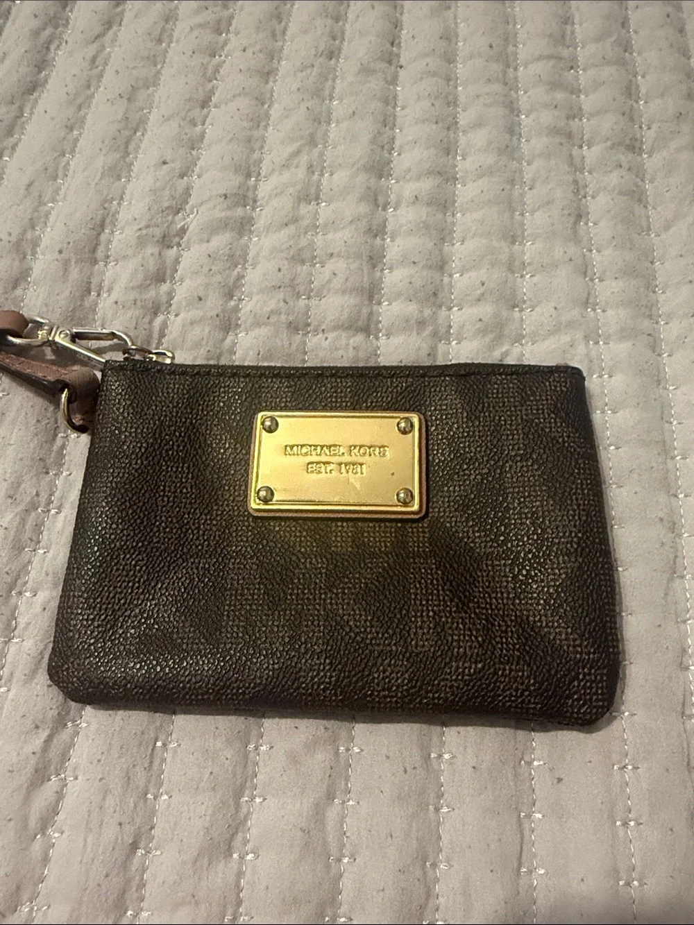 Michael Kors compact michael